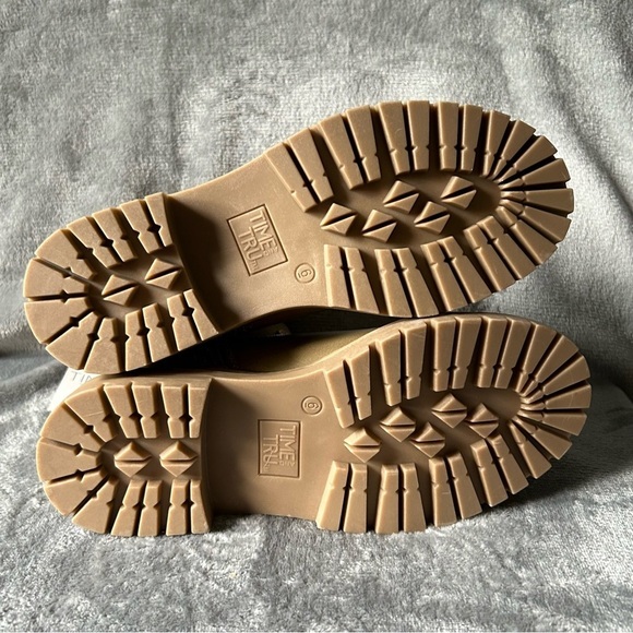 Time And‎ Tru Booties Chelsea Lug Sole Boots Womens Size 6 Memory Foam Shoes - Picture 6 of 8